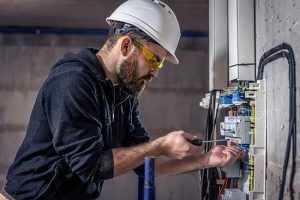 3 Reasons You Should Hire a Home Electrician